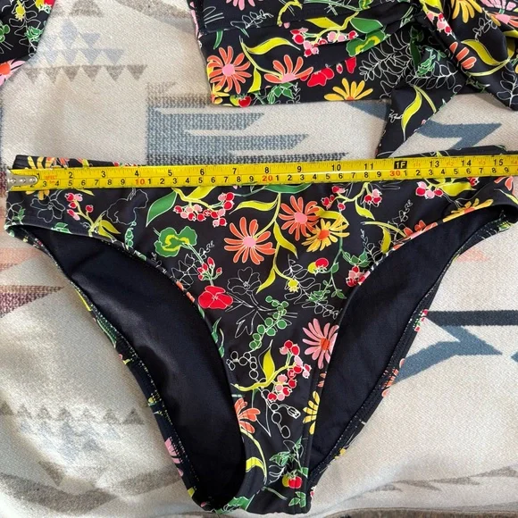 Kate Spade Rooftop Garden Cropped Long Sleeve Rash Guard Top & Bikini Bottom M - Picture 11 of 11